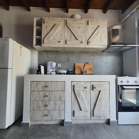 Agios Nikolaos Beach House Kímolos Buitenkant foto